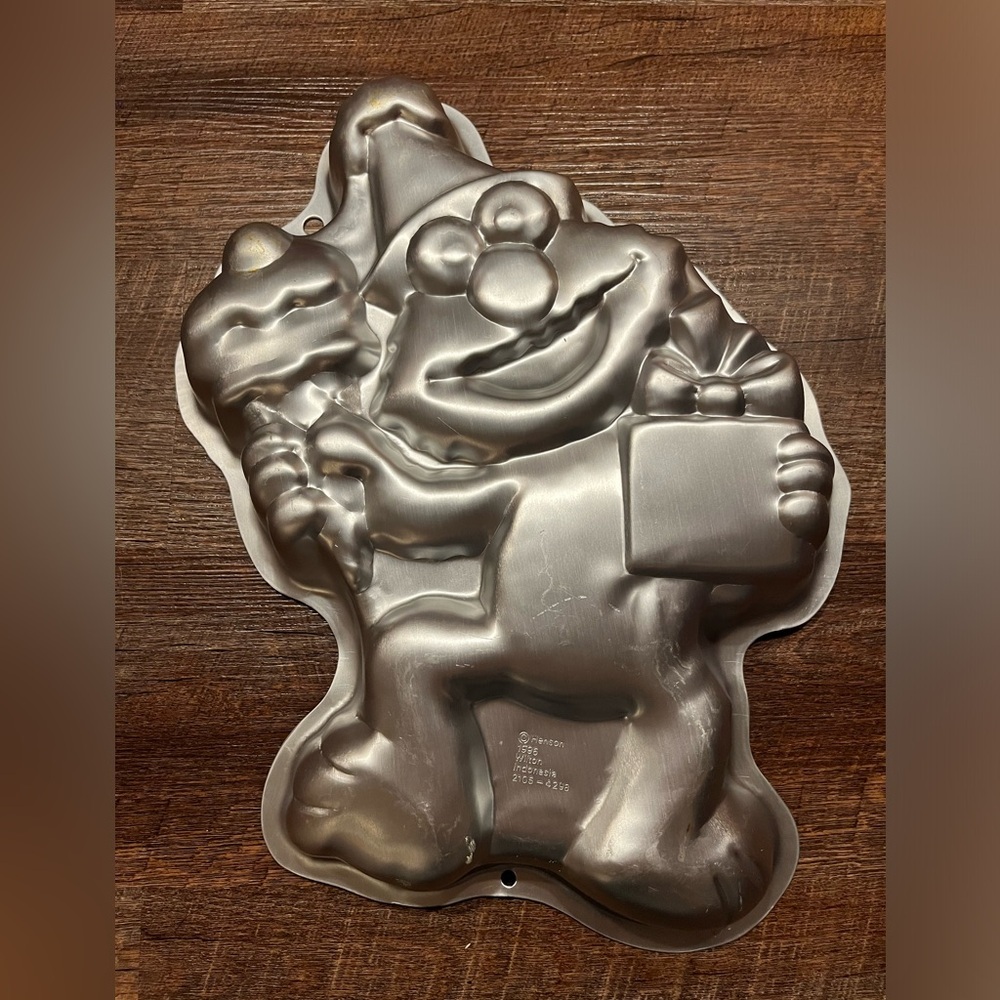 Sesame Street Elmo Vintage 1996 Wiltons Cake Pan
